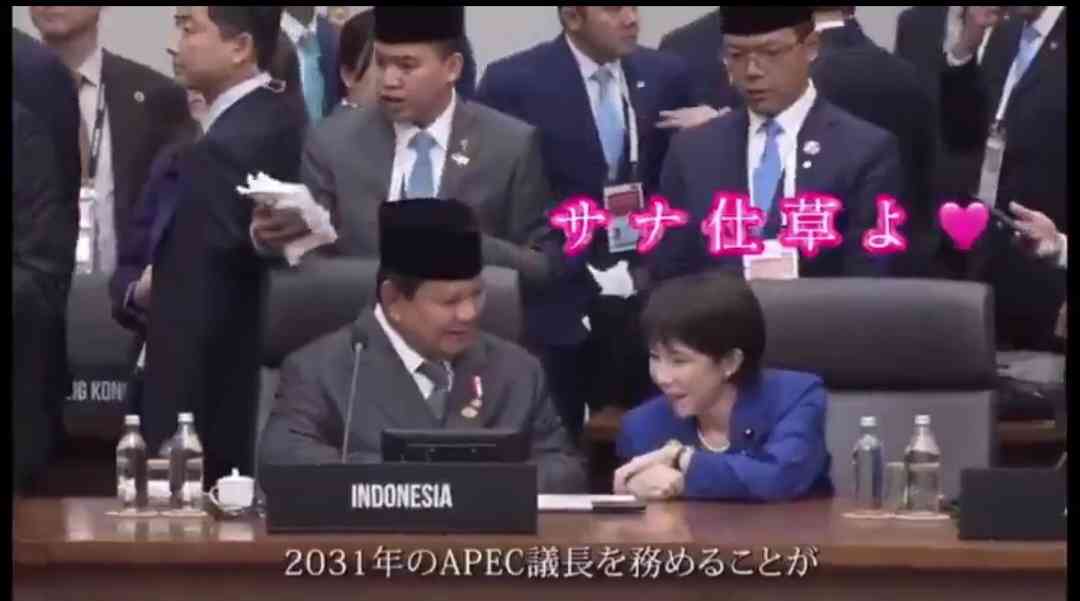 「流石にドン引き」高市首相 バイデン前大統領“揶揄”したホワイトハウス展示物に指さして笑顔…トランプ氏への“同調”ムーブが物議