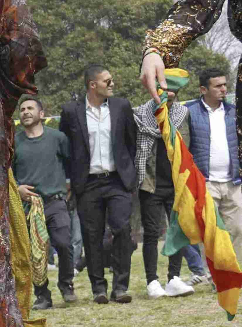 埼玉でクルドの新春祝う祭り開催　1500人踊り、市議らの妨害も