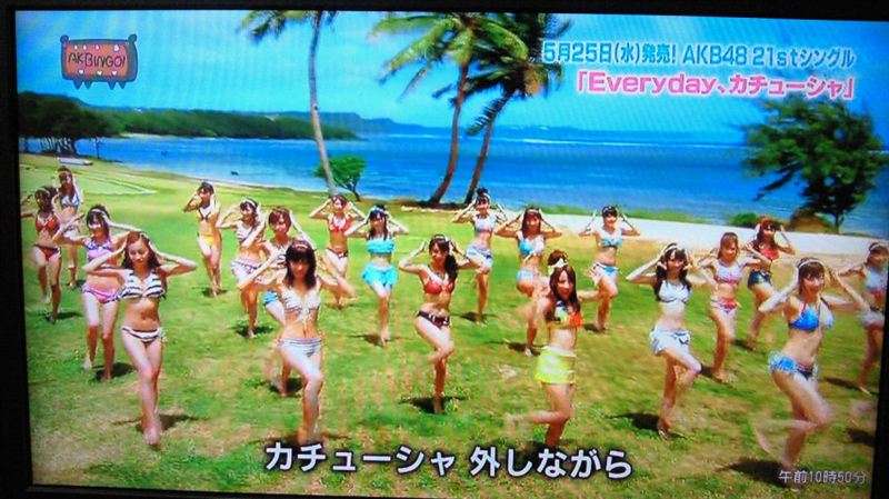 板野友美（34）の“激怒指導”が物議…！「中身がない」プロデュースするアイドルへの“感情論”指摘にちゃんみなと比較する声