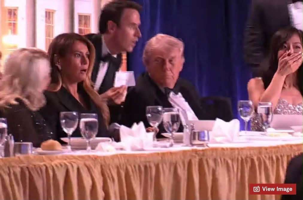 米大統領出席の夕食会で大きな音　記者会主催、トランプ氏は無事