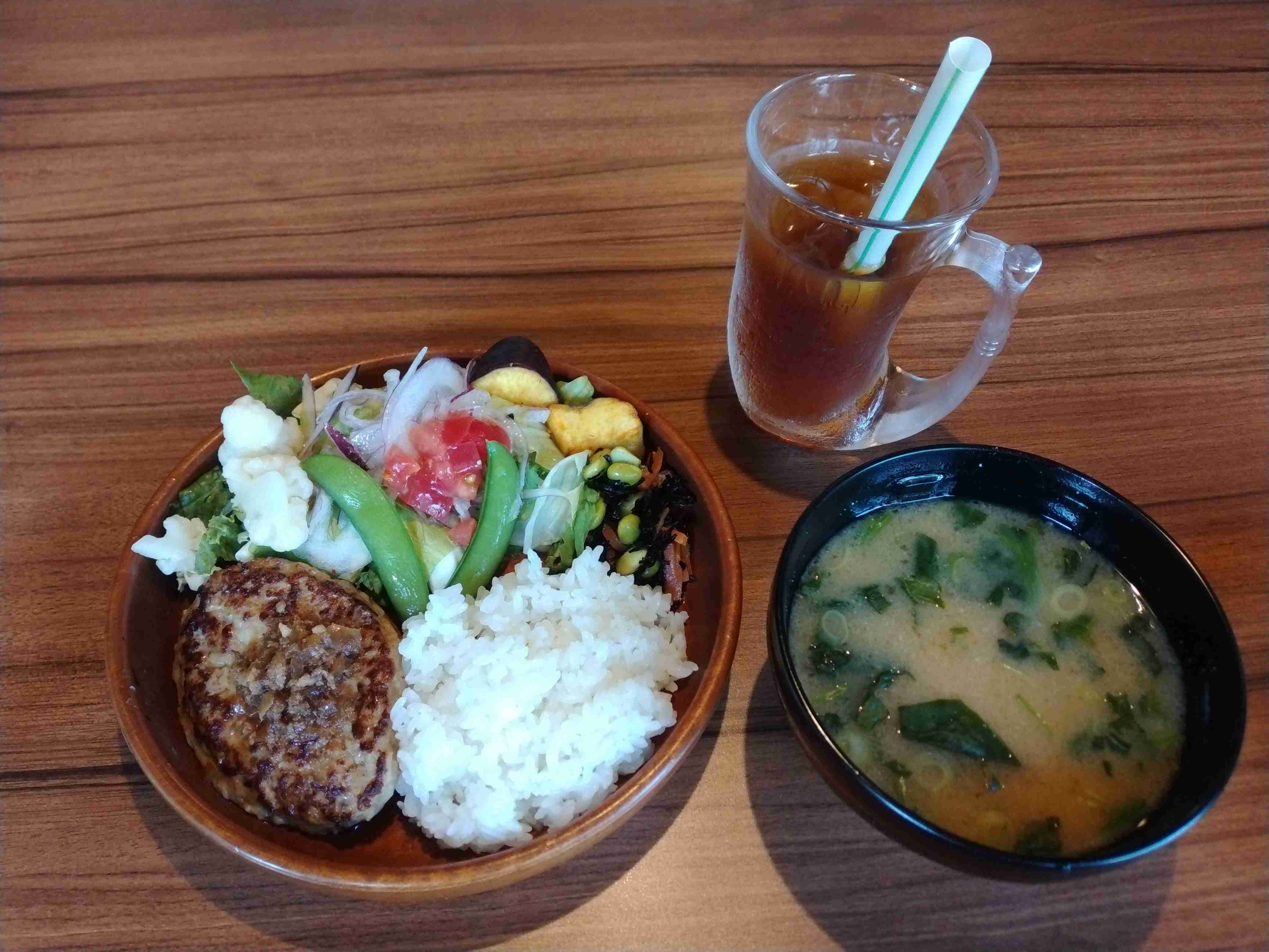 肉が苦手な方いますか？