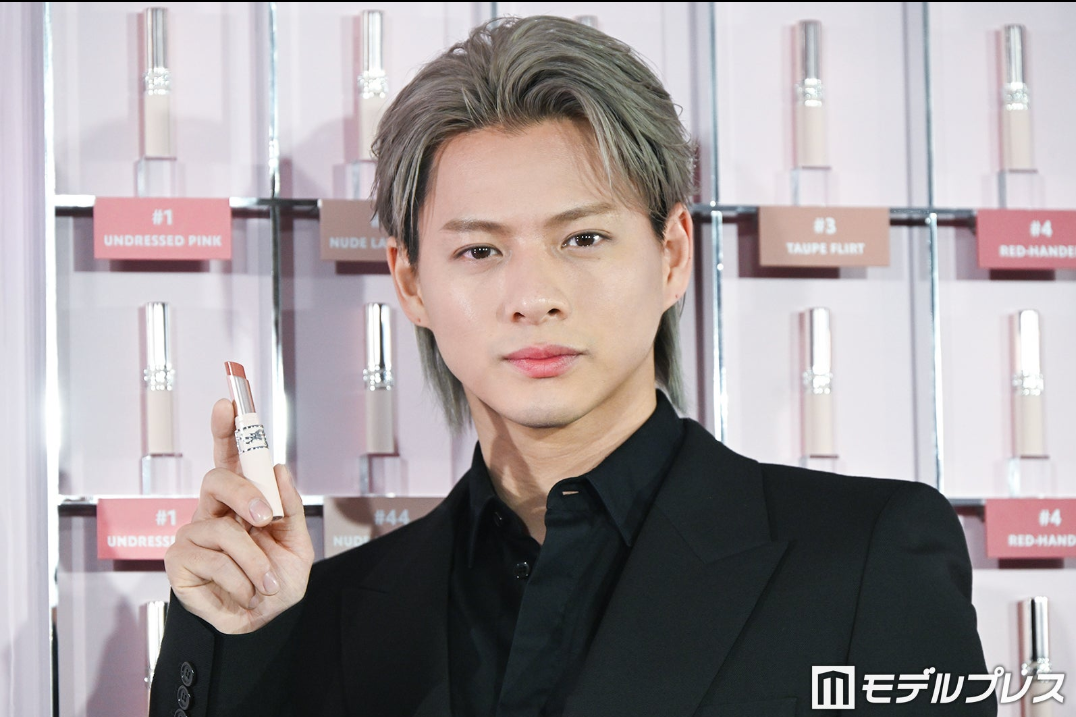 Number_i平野紫耀、新生活迎える人々にエール「自分を愛して」 “ふわじゅわ”リップ披露