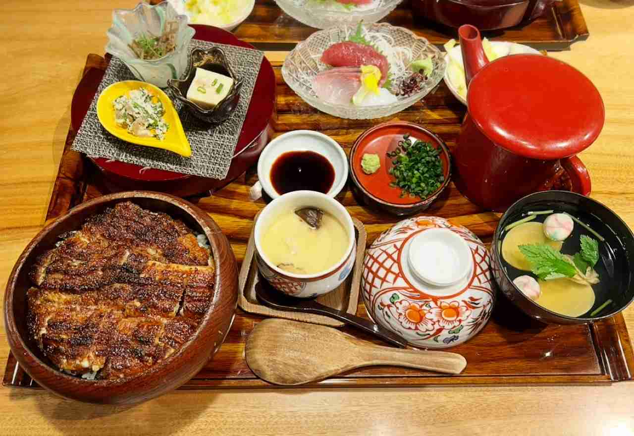 「うなぎ」が“異例”の安さ 稚魚豊漁…うな丼800円引きも この安さいつまで続く?