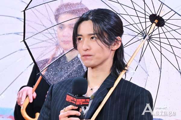 Snow Man目黒蓮、雨天の中ファンと交流→虹空に 約3ヶ月ぶり一時帰国に大歓声