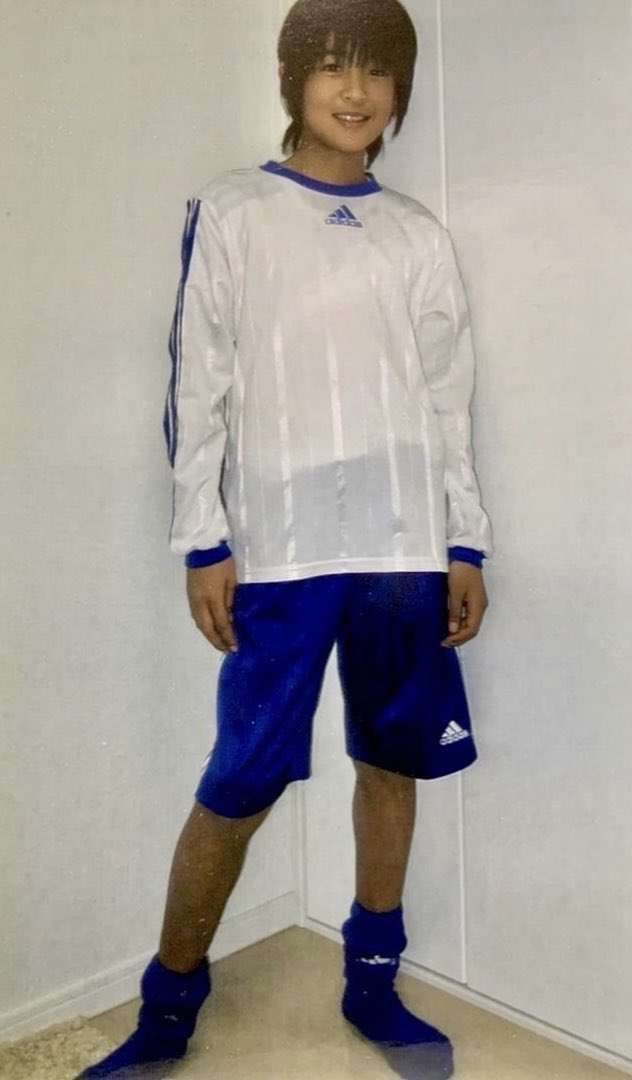 Snow Man目黒蓮、雨天の中ファンと交流→虹空に 約3ヶ月ぶり一時帰国に大歓声