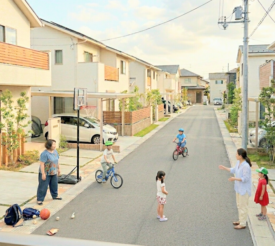 近所の子供が庭に侵入してくる