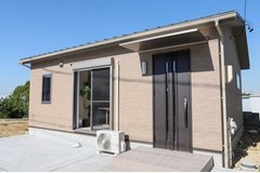 ｢狭小住宅が若者に大人気！｣とメディアが盛んに報じているが…25m²･6畳1Kに夫婦で暮らす