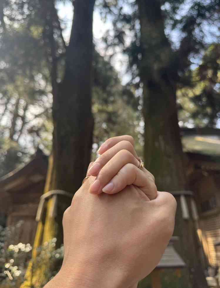 内田有紀が結婚を正式発表、マネジャーの柏原崇氏と「ともに歩んできた時間が家族という形に」