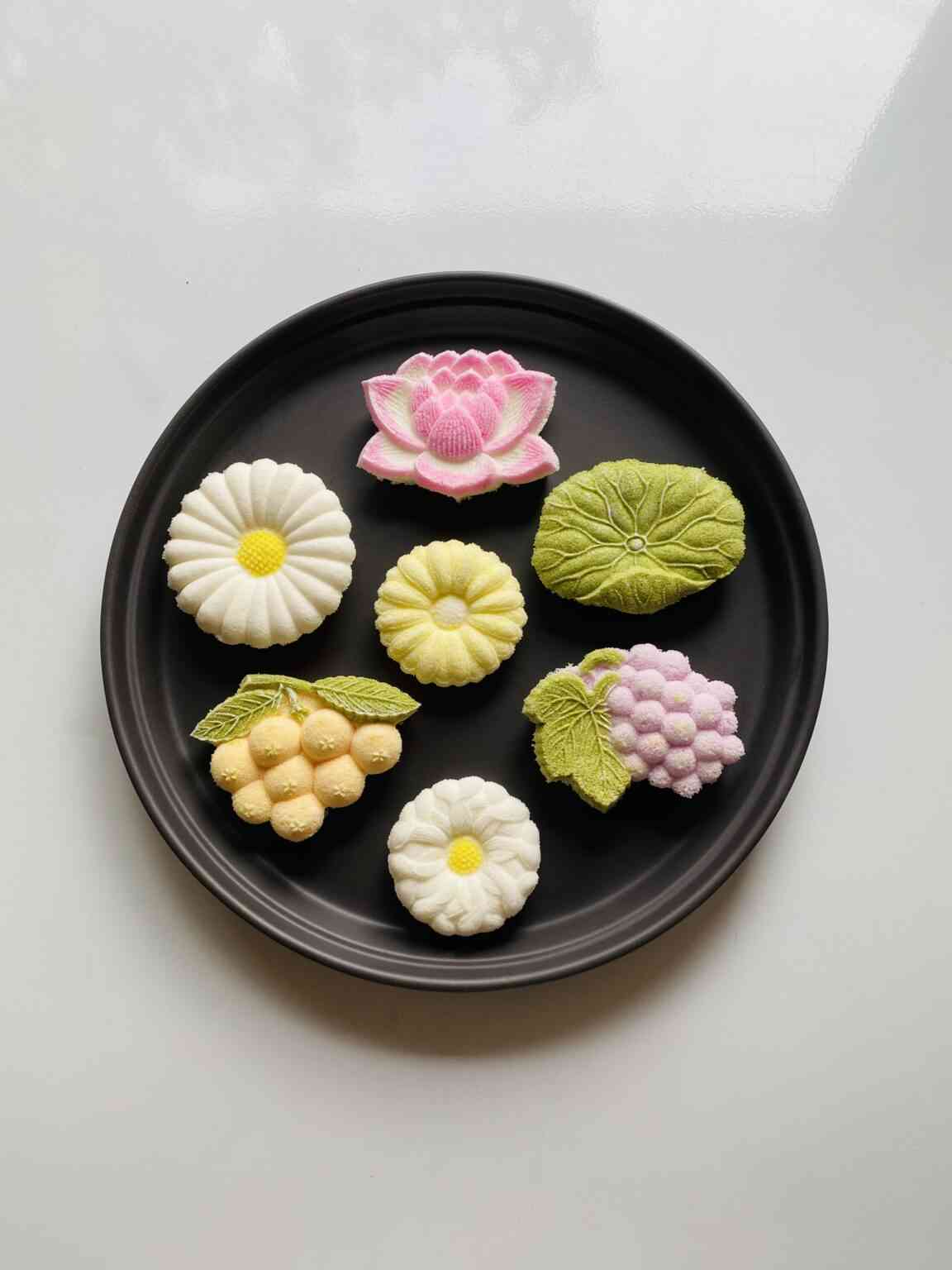 口の中の水分全部持って行かれる食べ物