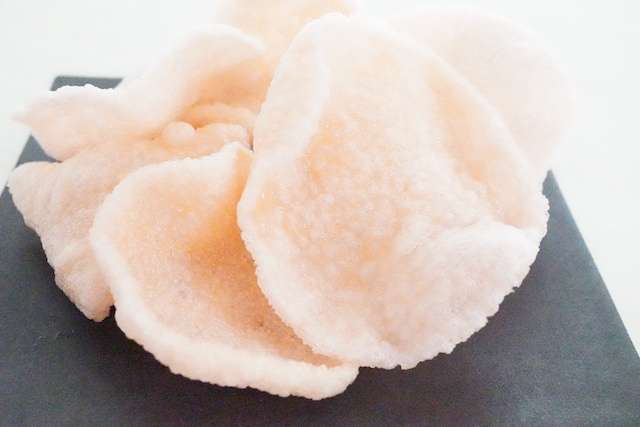 口の中の水分全部持って行かれる食べ物