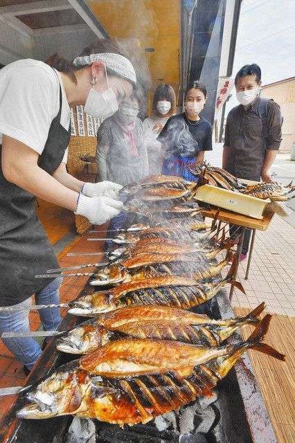 福井県に行ったら何を食べますか?