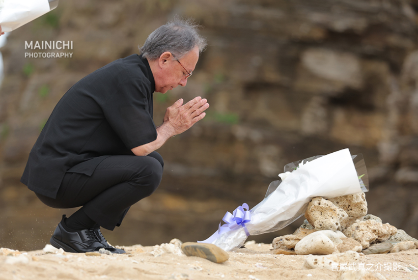 玉城知事、沖縄の平和教育は「偏向的でない」と反論　辺野古沖事故で黙とう