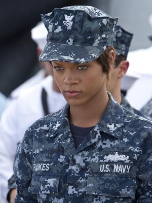 推定資産10億ドル以上の世界的セレブ歌手　娘がディオール初「オートクチュールおむつ」着用で公式デビュー