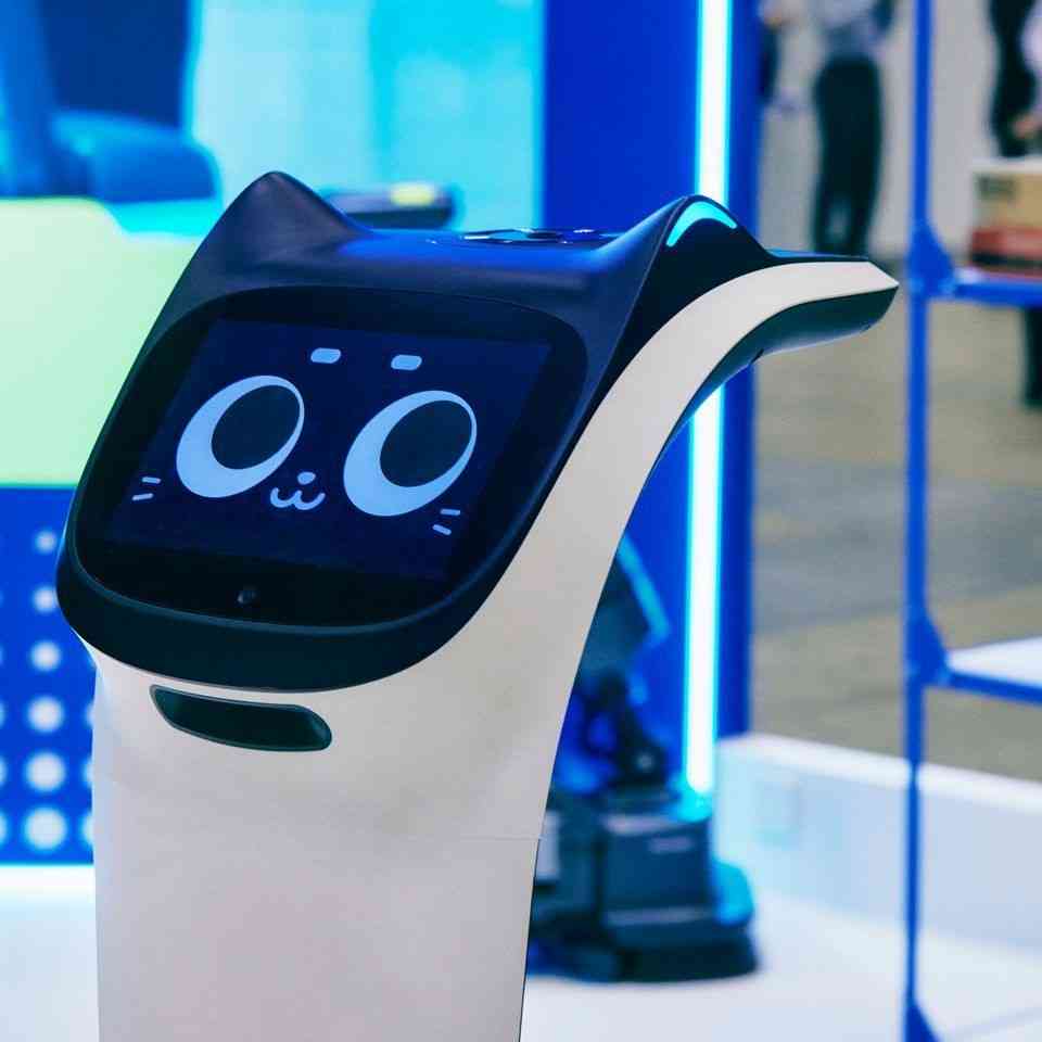 ホンダが小型EVスポーツカー発売へ　エンジン音や振動の再現で運転の楽しさ追求