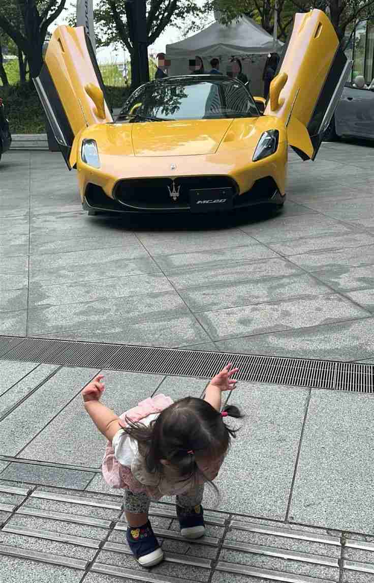 【芸能人の画像禁止】笑いのツボが浅いガル民に見せたい画像やgifが集まるトピ【悪意禁止】part11