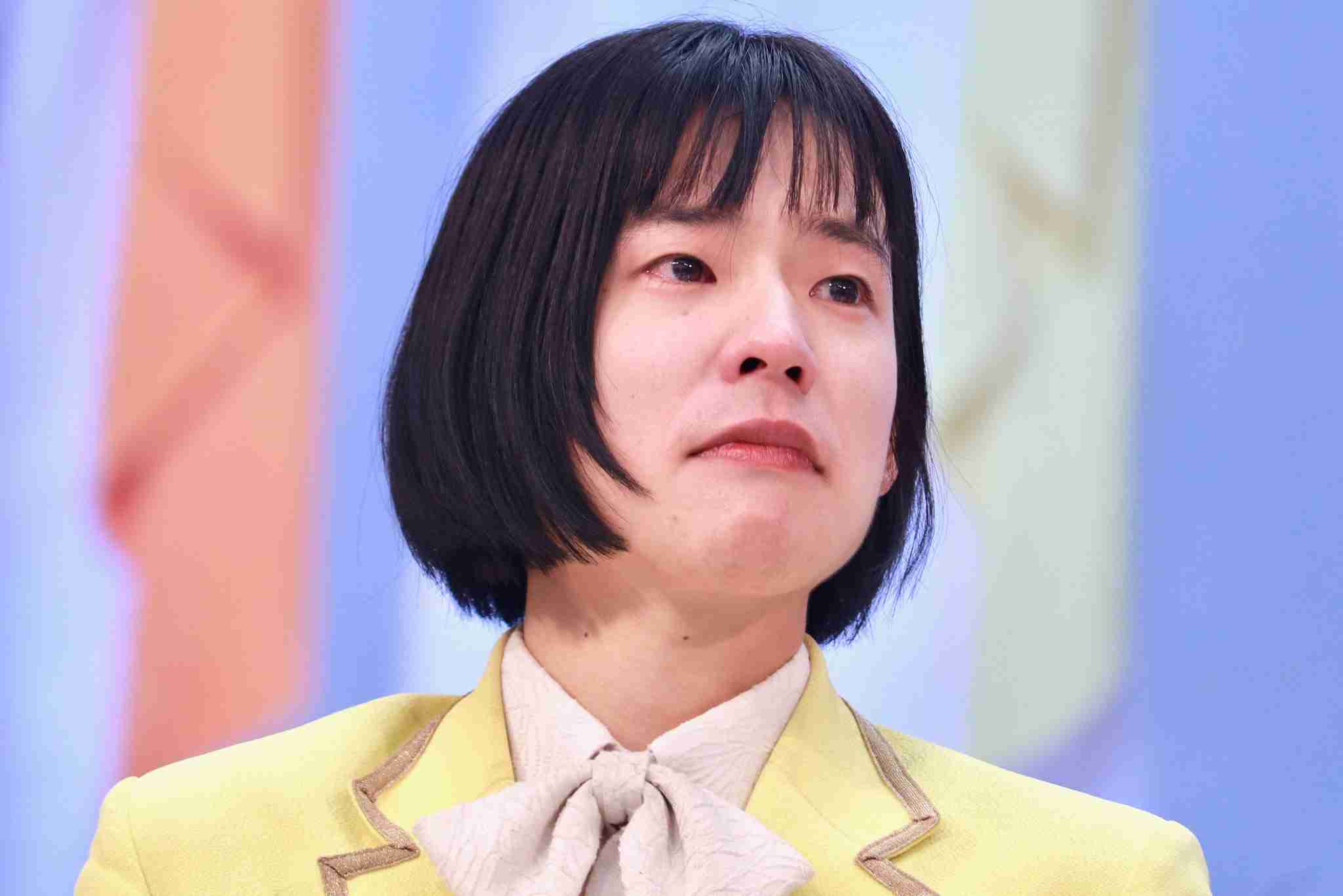 モナキ　超満員御礼デビュー　おヨネ涙「レコード大賞の新人賞を目指したい」　純烈弟分4人組
