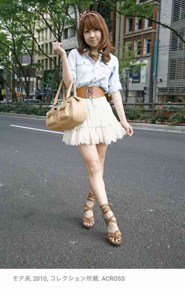 サッシュベルトはダサい？流行遅れに見えない使い方は？【いつ流行ったかも解説】　