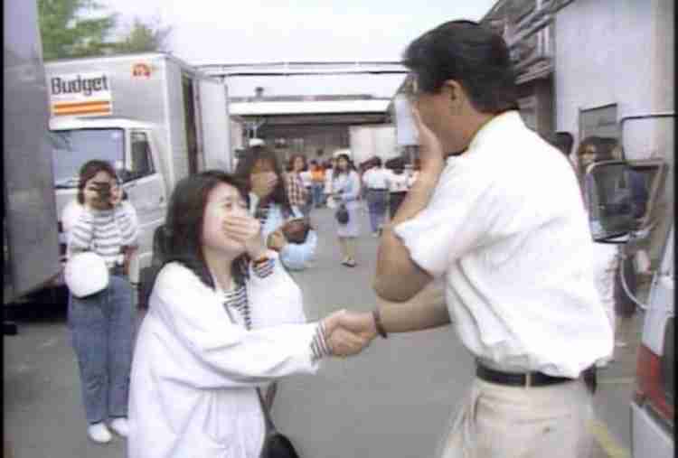 「ダンディすぎるwww」舘ひろしの証明写真NG集に反響！ 「ふざけてるのにかっこいいイケおじ」