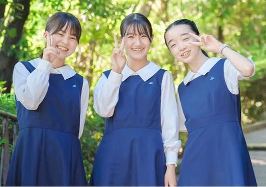 かわいい制服で学校に通えた人　PART5