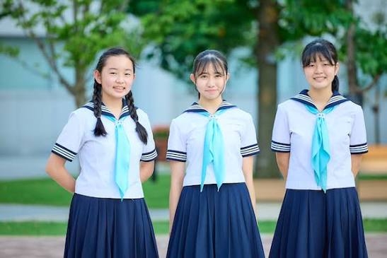 かわいい制服で学校に通えた人　PART5