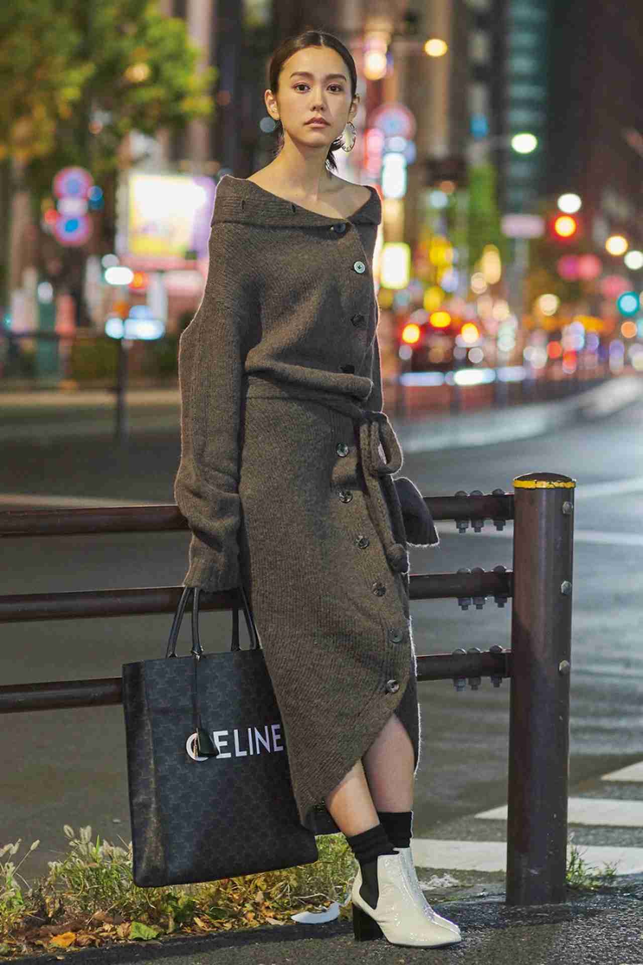 骨格が華奢だと分かる画像が見たいpart7