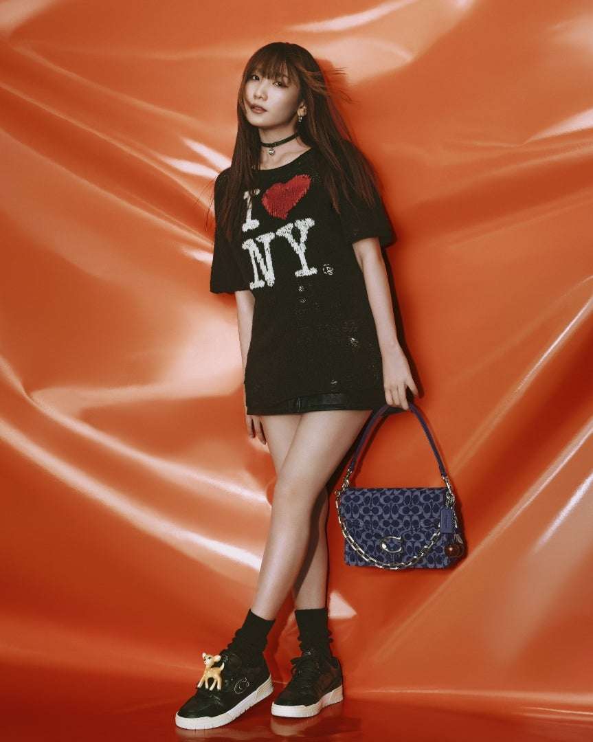 骨格が華奢だと分かる画像が見たいpart7