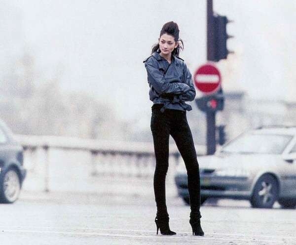 骨格が華奢だと分かる画像が見たいpart7