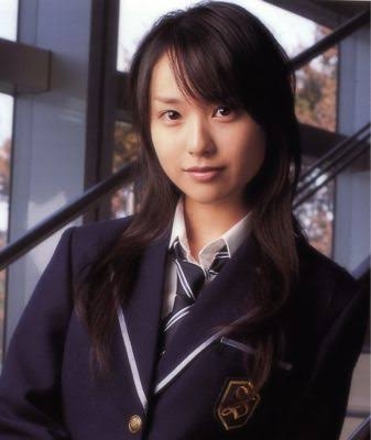 骨格が華奢だと分かる画像が見たいpart7