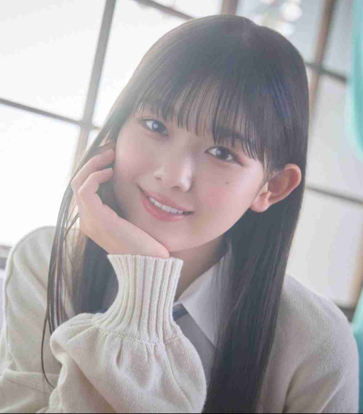 骨格が華奢だと分かる画像が見たいpart7