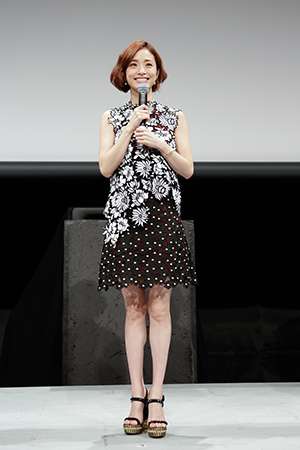 骨格が華奢だと分かる画像が見たいpart7