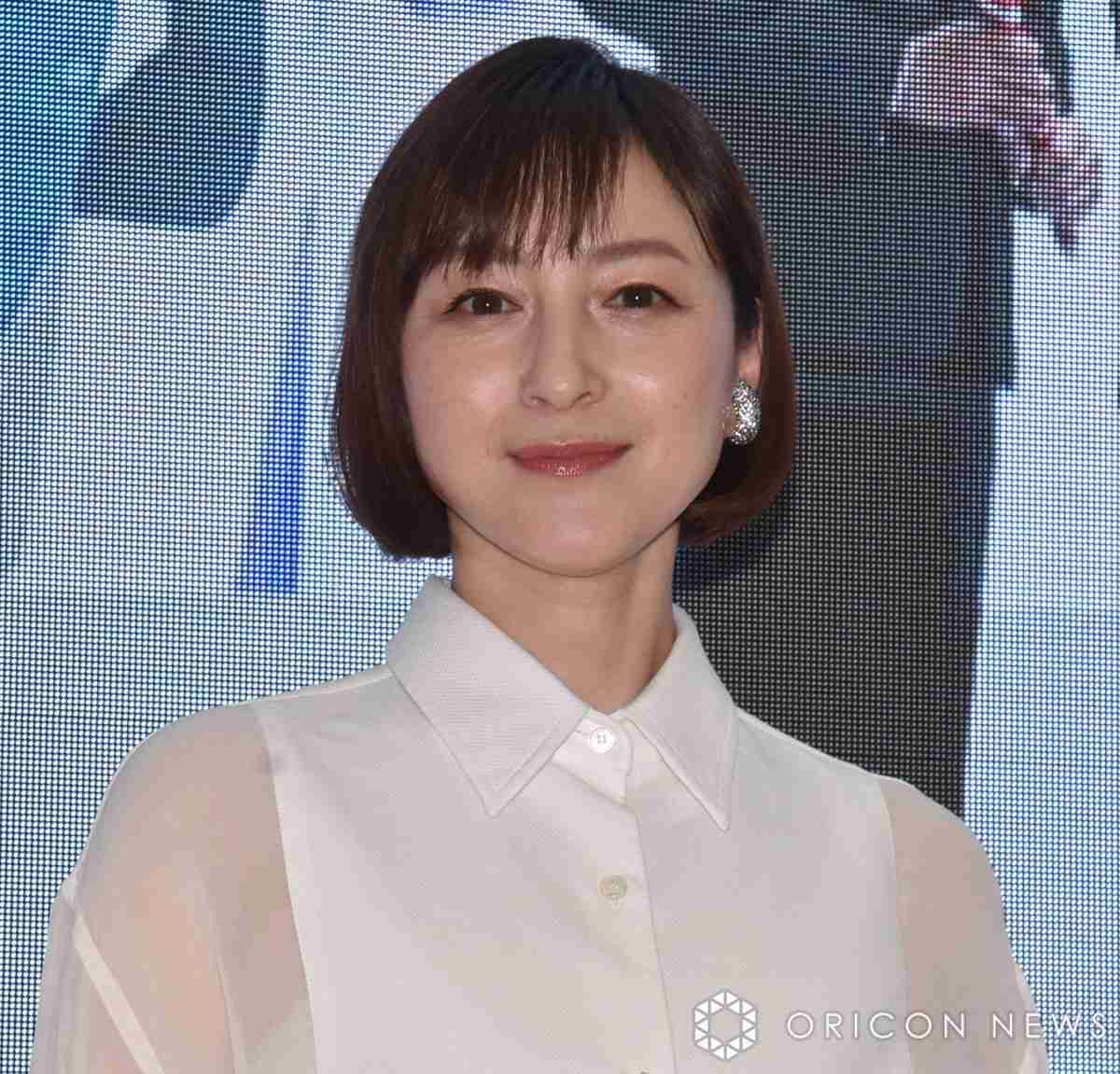 「肌だけで月50万円課金」46歳美魔女の1ヶ月分の基礎化粧品の量に驚きの声「一生分じゃなくて!?」「余ったやつはどうするの!?」