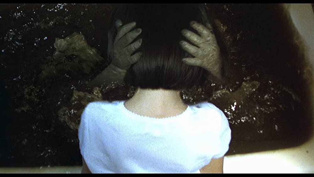 ホラー映画の画像を貼って666コメントを目指すトピ