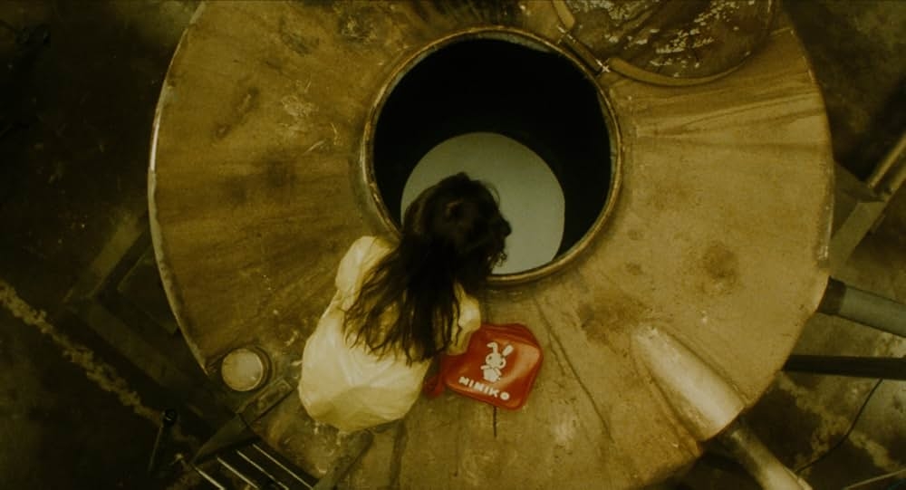 ホラー映画の画像を貼って666コメントを目指すトピ
