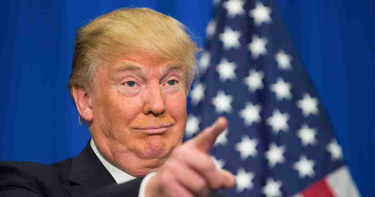 トランプ大統領「ホルムズ海峡に出入りする船舶に封鎖措置」イランとの協議受けコメント