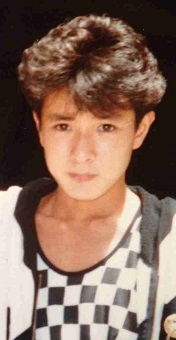 地味な男性とは