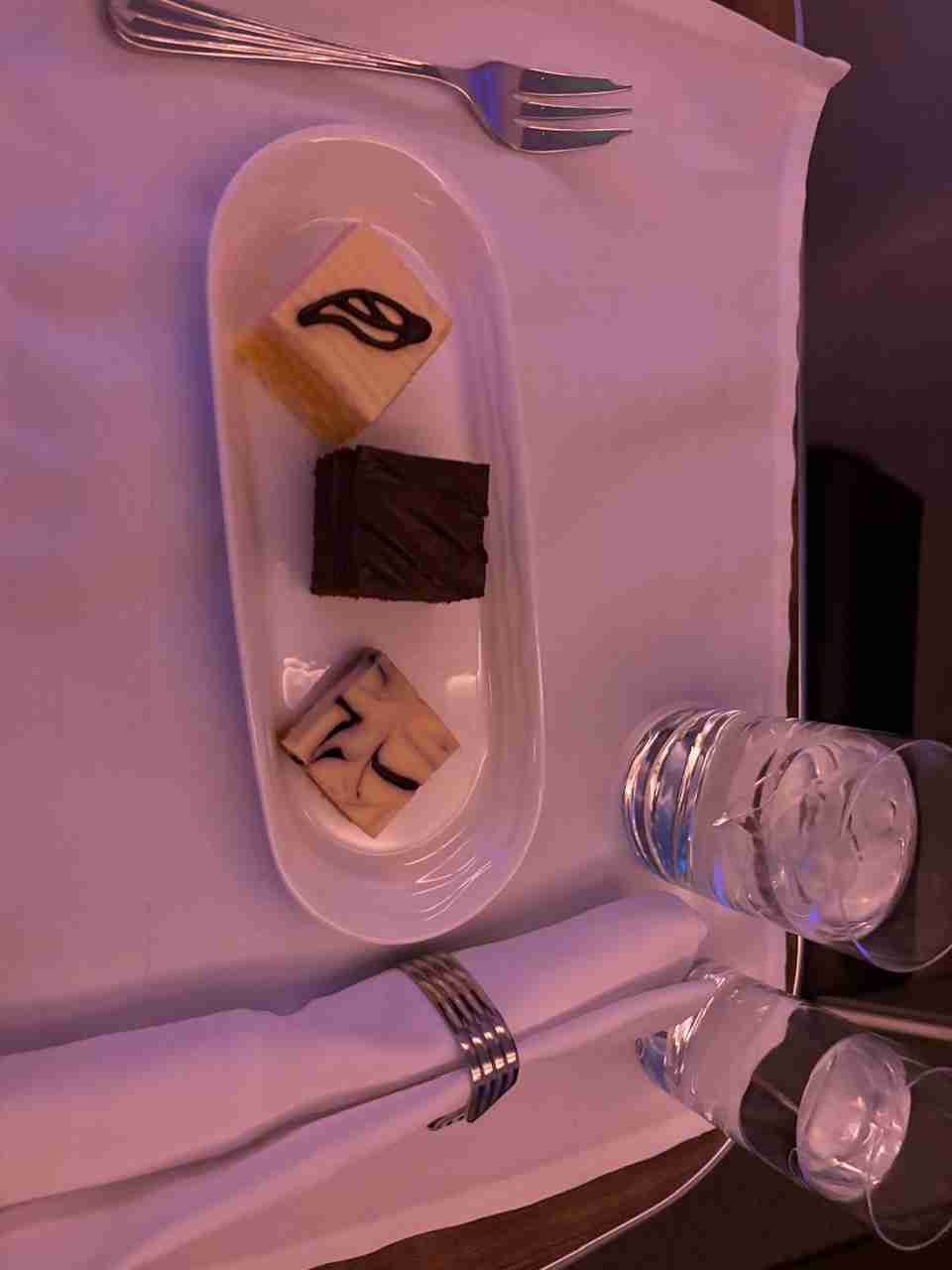 すぐ消えると思いきや…「ドバイチョコ」が進化して爆売れ中、新大久保で見た祭り状態