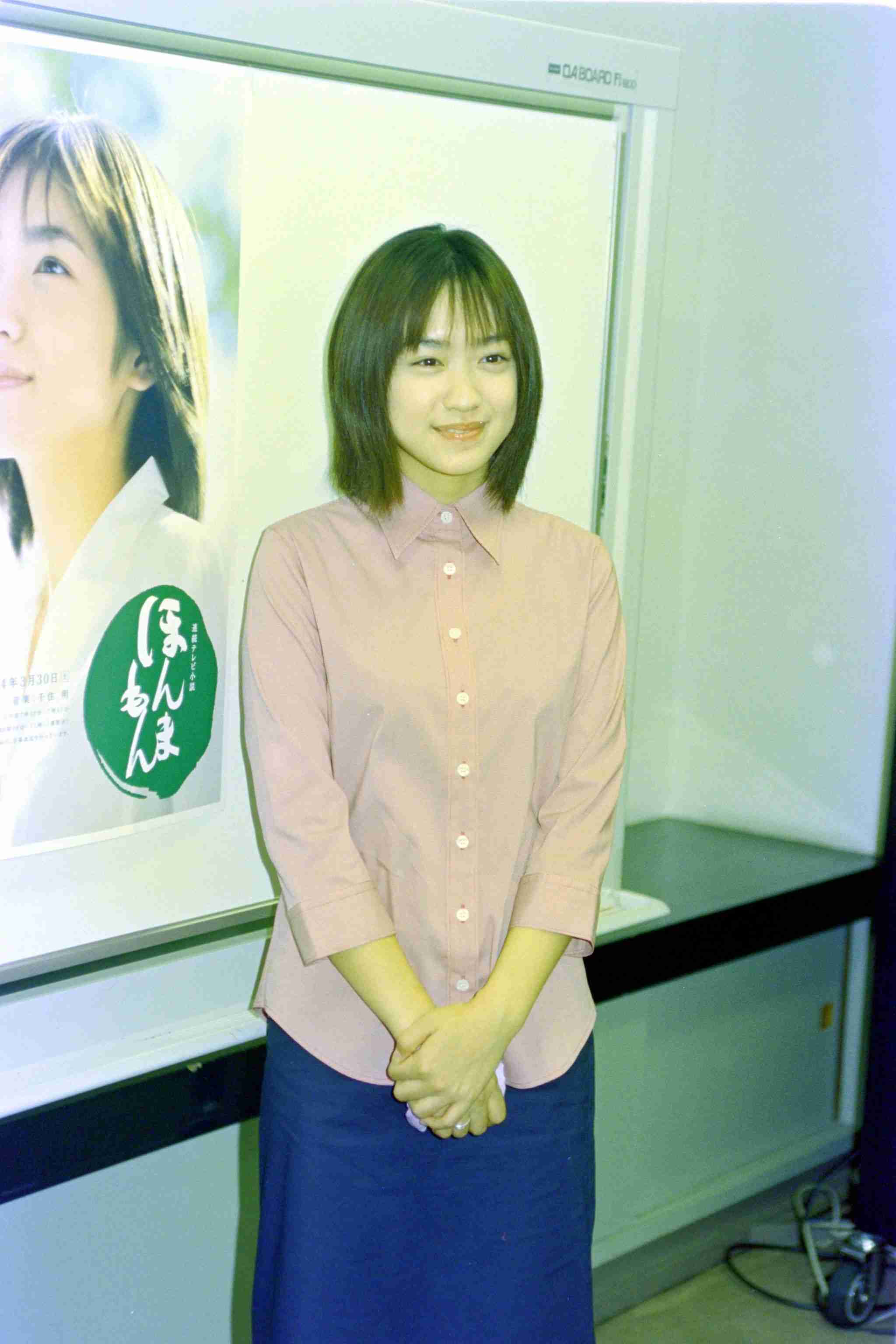 池脇千鶴、「サムネの吸引力…」高橋一生新作映画の号泣同僚OL姿が沸騰 『ばけばけ』圧巻演技に視聴者も涙