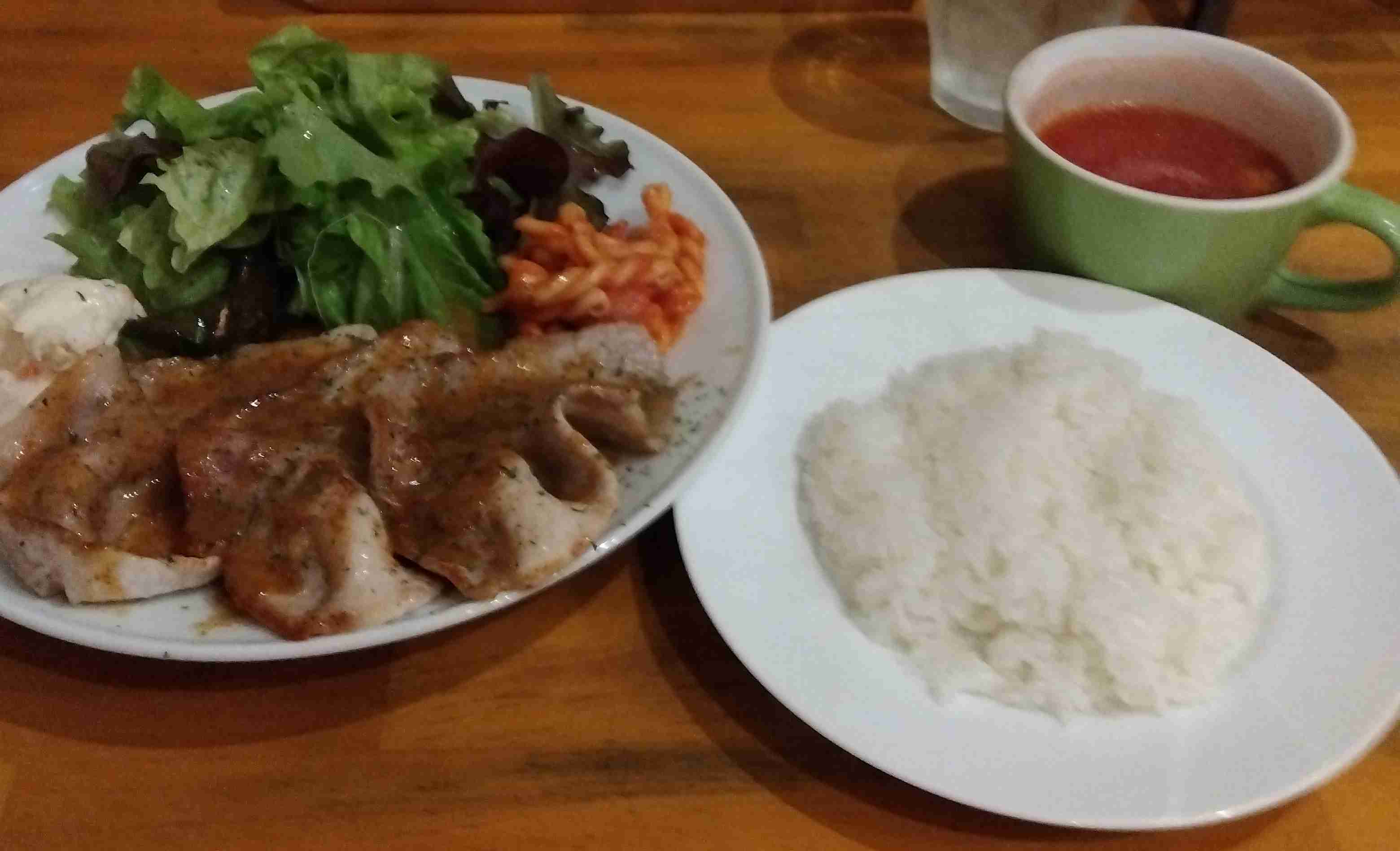 みんなの外食の写真を見せてください