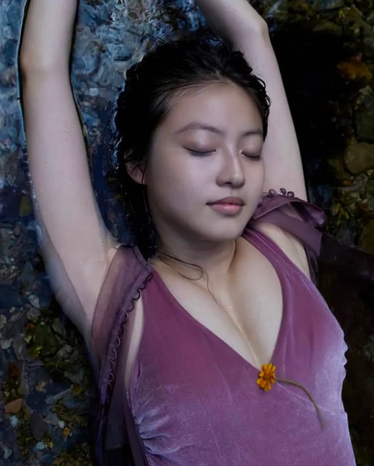 今田美桜　久々インスタ更新の最新姿にファン“キュン死”「本当に世界一美しい」「スタイル素晴らしい」