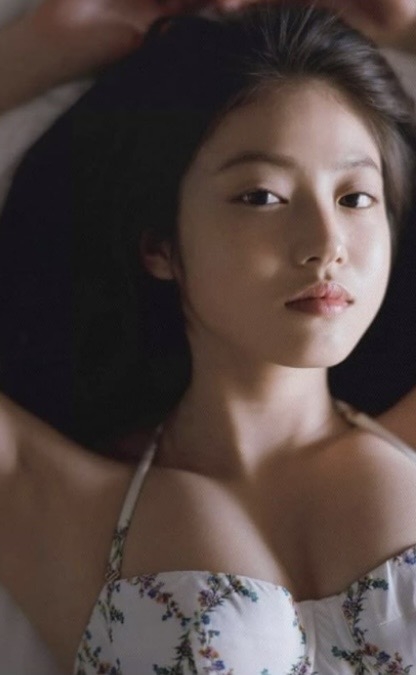 今田美桜　久々インスタ更新の最新姿にファン“キュン死”「本当に世界一美しい」「スタイル素晴らしい」