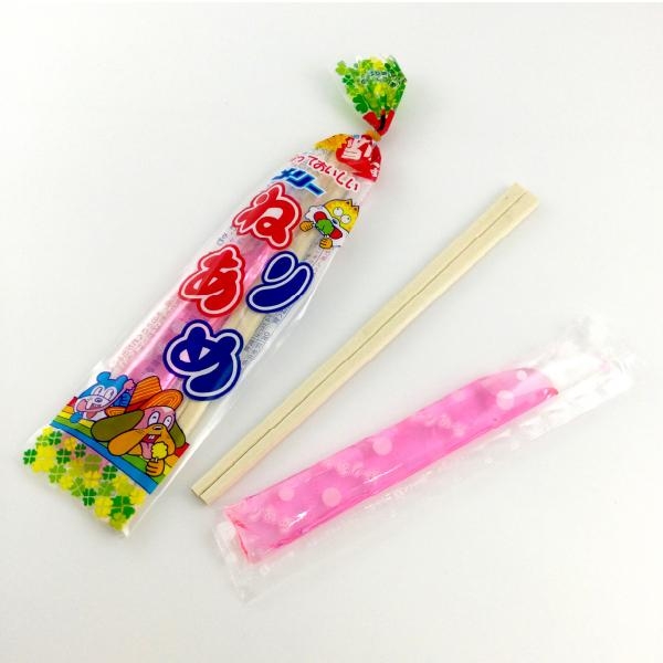 いろんな駄菓子を眺めながら、あーだこーだ言うだけのトピ