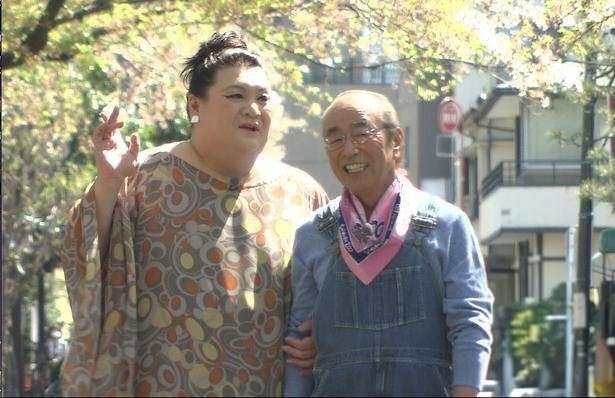 カップルに見える画像を貼ってください