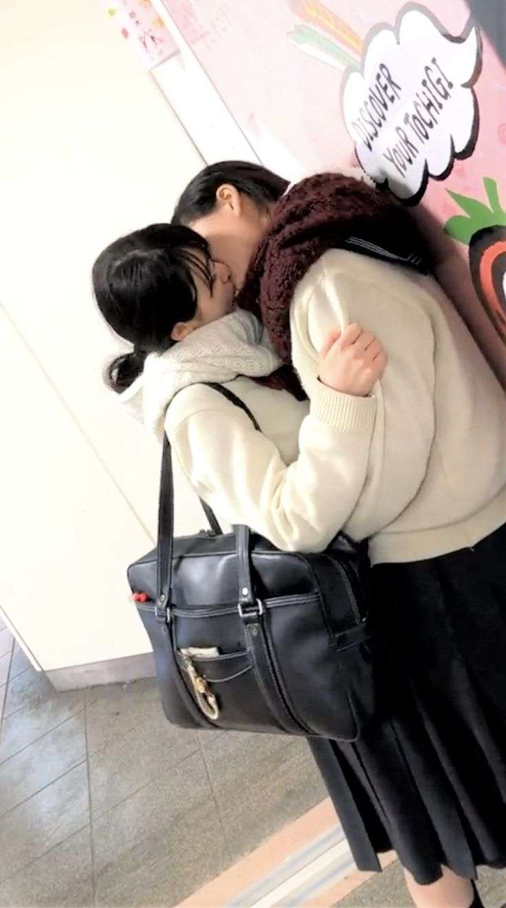 カップルに見える画像を貼ってください