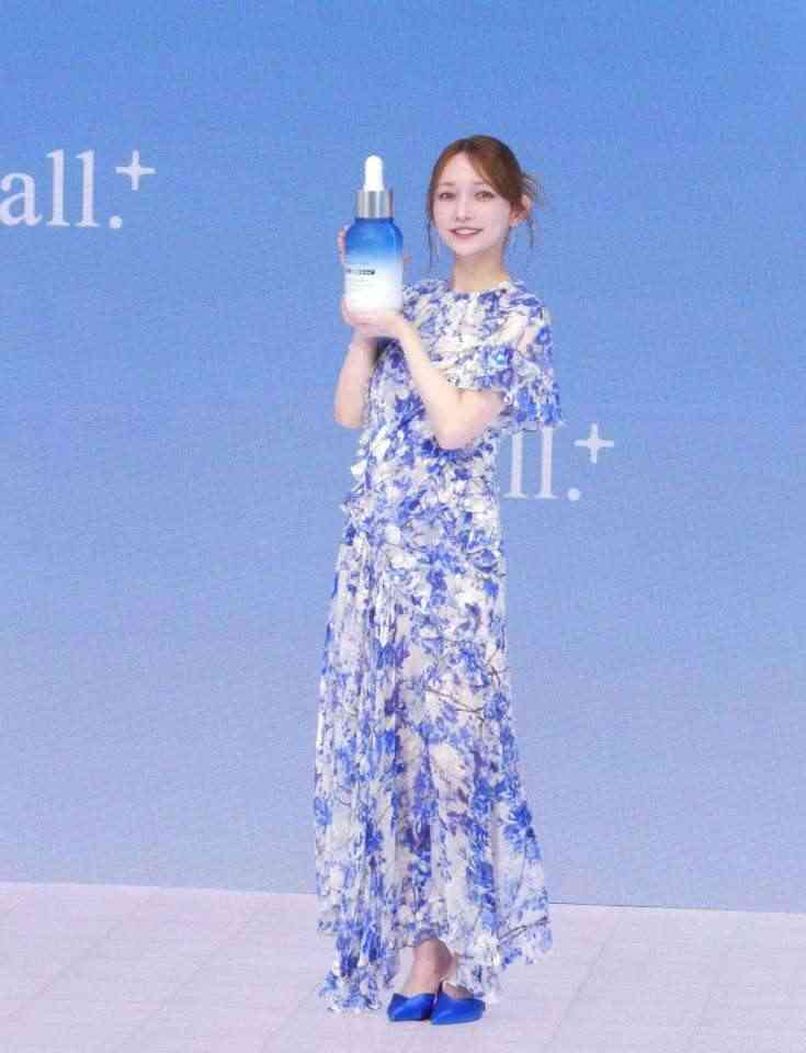 うわっ「若返ってる!」後藤真希、久々に会見に現る 透き通る美しさに騒然 透明感ママの最強ビジュ「えぐい美人」「奇跡の40歳」「努力の賜物」