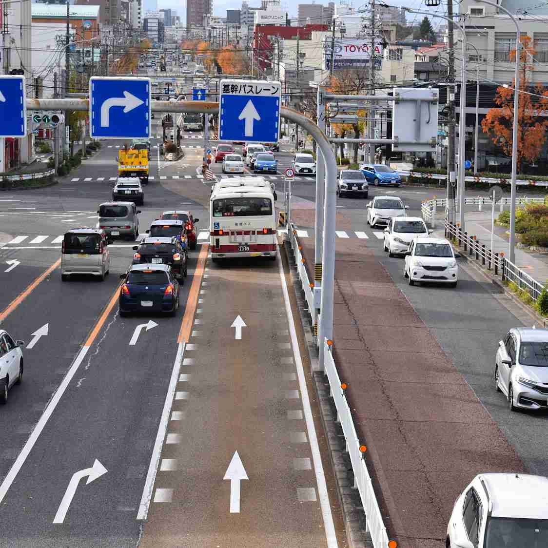 名古屋市内での🚗運転ってどれくらい難しいですか？
