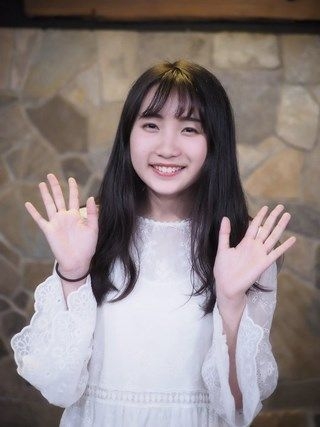 男性100人が答えた《モテる女性》→ドキッとする行動は？「雑談中に手や腕を…」「じっと目を見て、話を聞いてくれる」