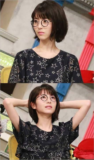 浜辺美波、親友とプチ旅行　プライベートショットに反響「可愛いすぎる」「楽しそう」