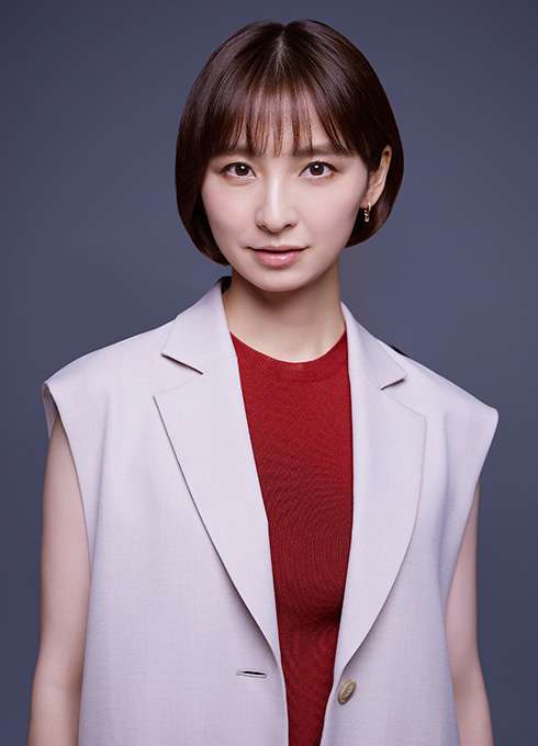 《新時代の美人基準》 とSNSで “名指し” された、実力派の若手女優（23）…　もはや美人に “あご” は要らない？　令和の「あご不要論」とは