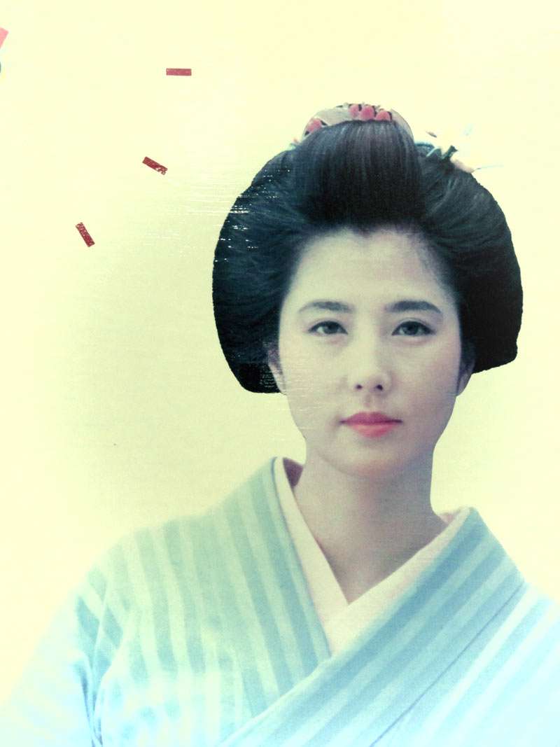 《新時代の美人基準》 とSNSで “名指し” された、実力派の若手女優（23）…　もはや美人に “あご” は要らない？　令和の「あご不要論」とは