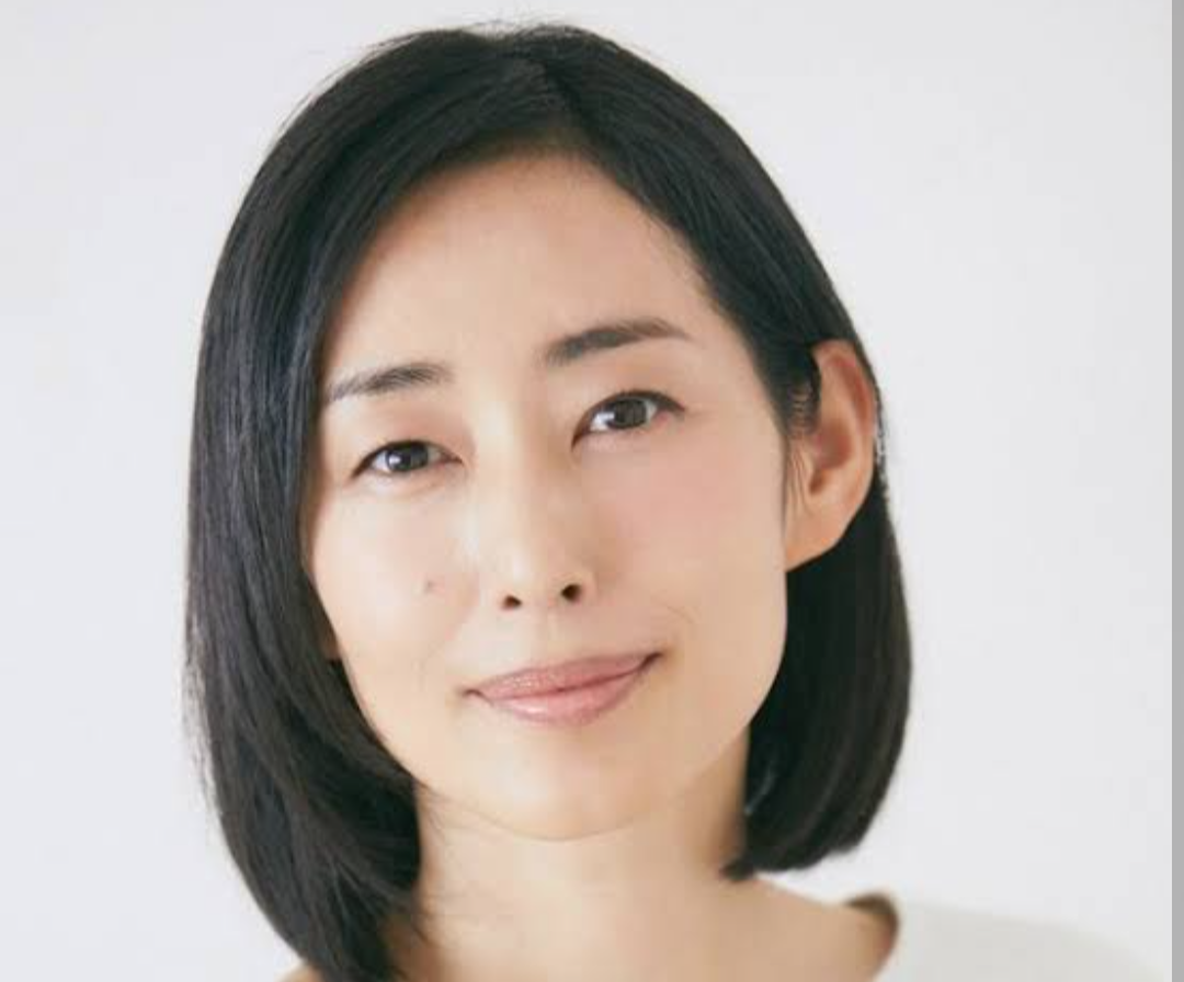 《新時代の美人基準》 とSNSで “名指し” された、実力派の若手女優（23）…　もはや美人に “あご” は要らない？　令和の「あご不要論」とは